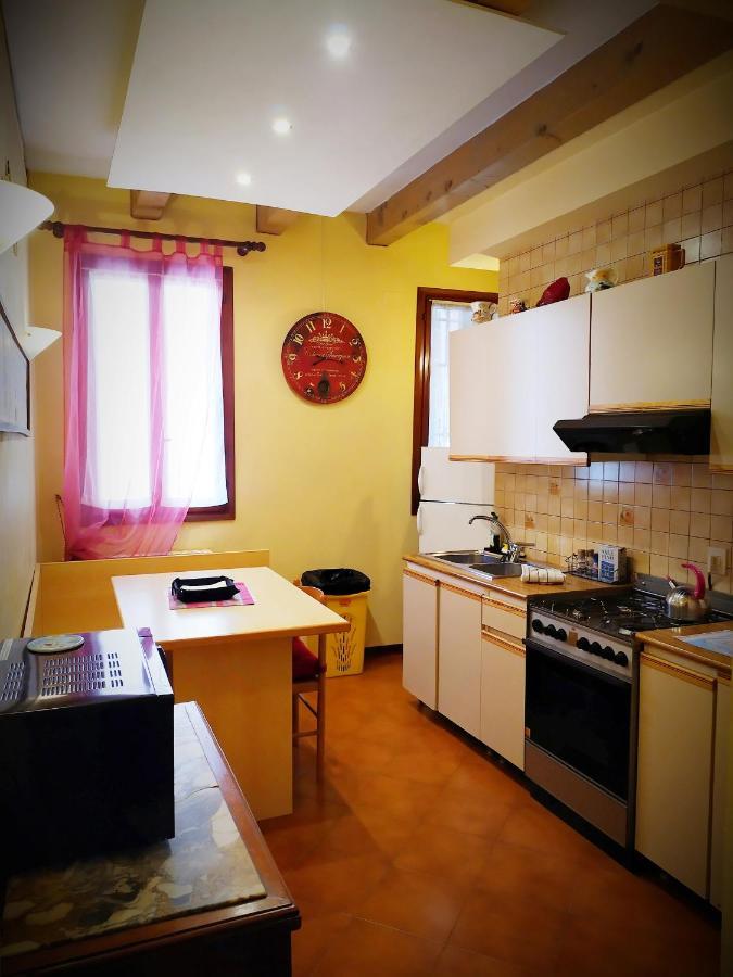 Booking San Marco Apartment Wenecja Zewnętrze zdjęcie